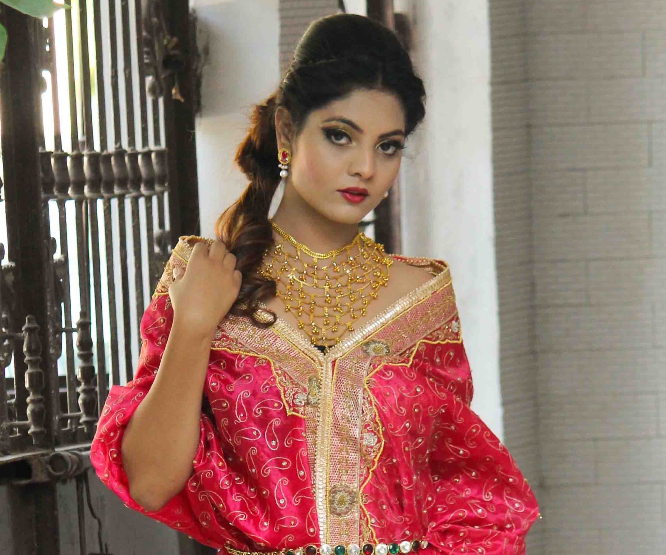 Designer Mithi Kalra launches bridal collection