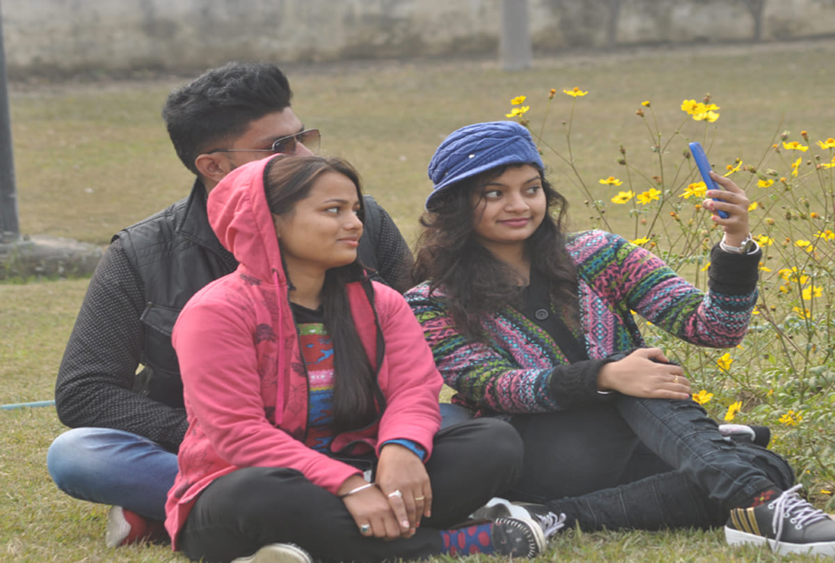 kanpur university yuva mahotsav start