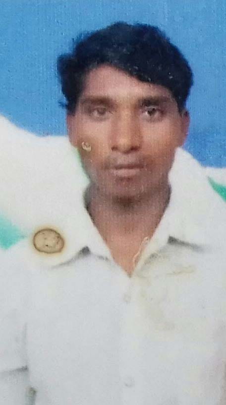 दो किमी दूर मिला एक किसान का शव