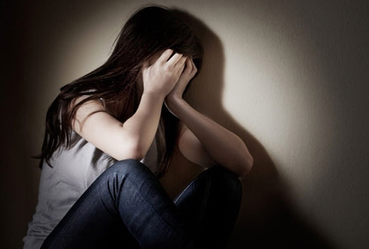 girl raped by brother in up