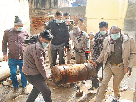 Choline gas leakage in municipality