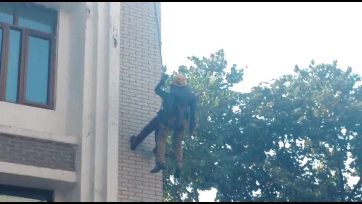 disaster management demonstration in dehradun secretariat