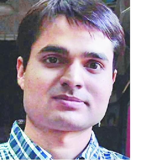 33 वर्षीय युवा डीसी ऋग्वेद संभालेंगे सीएम का जिला