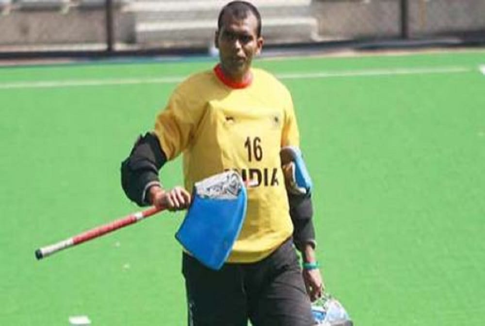 Hockey India banned for 15 days to goalkeeper PR Sreejesh and put on 12-month probation 