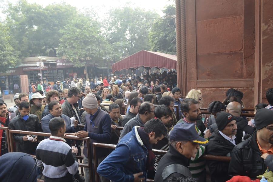 south Korea and UAE tourist are not staying in agra