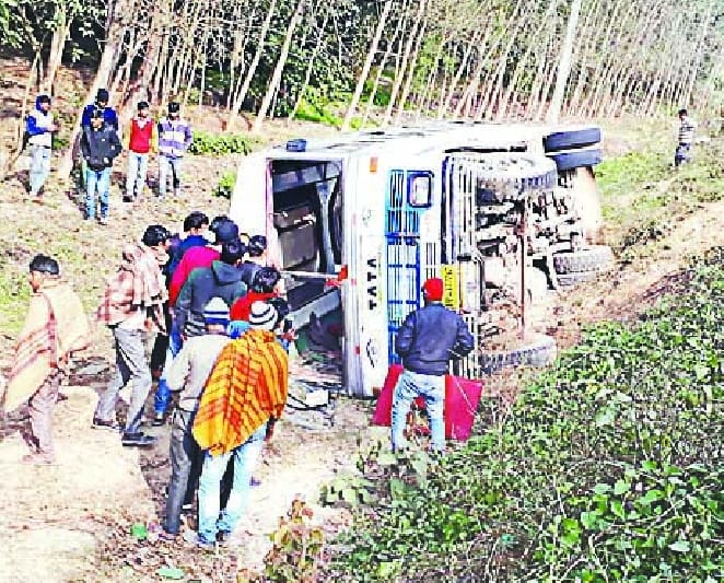 ... and bus filled with overturned passengers