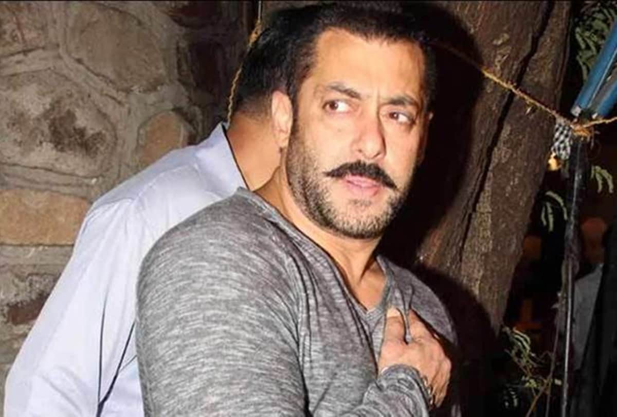 salman khan stopped race 3 shooting after a group of armed men entered the premises