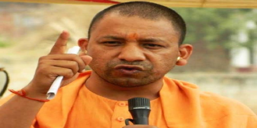 बूचड़खाने बंद करके तस्करों की कमर तोड़ी: योगी