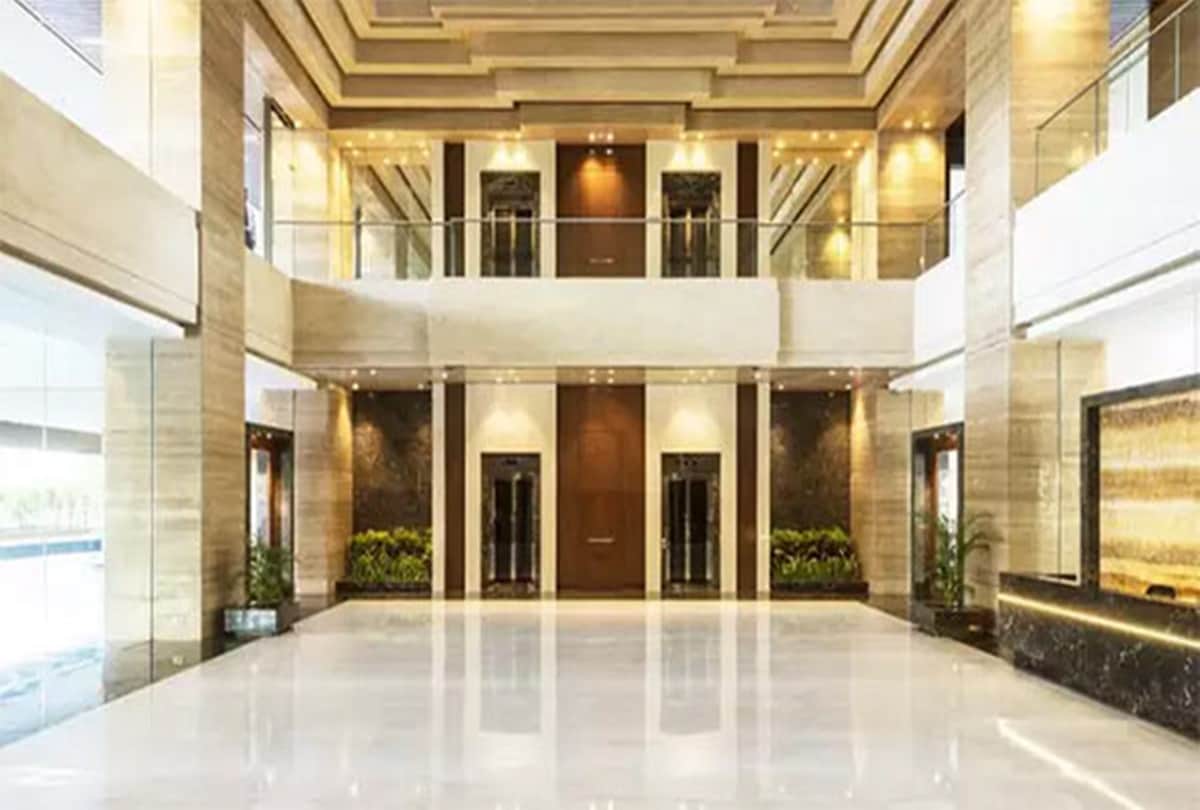 aishwarya rai and abhishek bachchan bought apartment worth rupee 21 crore