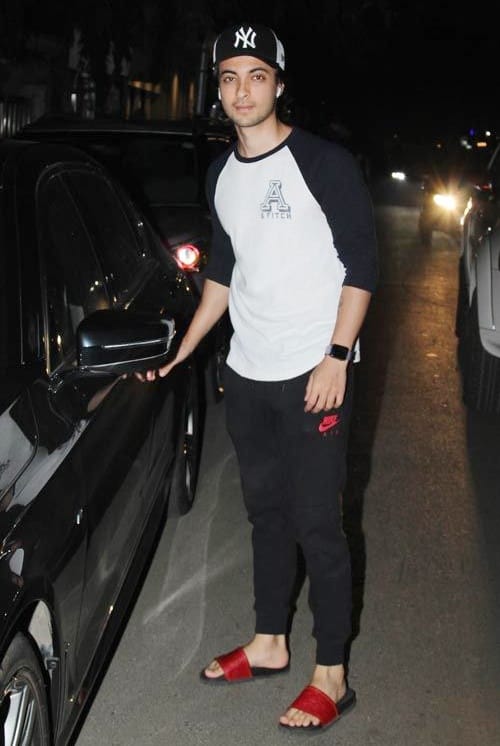 salman khan brother in law ayush sharma maintain stardom before his bollywood entry