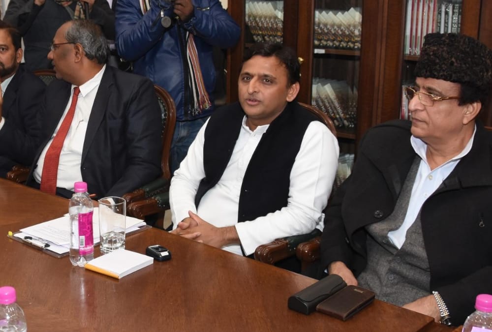 meeting on evm use in election in janeshwar mishra park in lucknow.