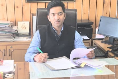 Himachal Government Transfer Orders 32 IAS officers reshuffle