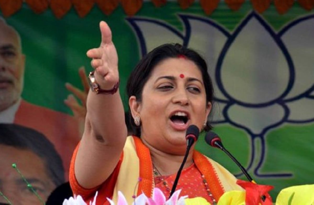 Smriti Irani trolled on twitter for sharing srinagar to leh in 15 minutes