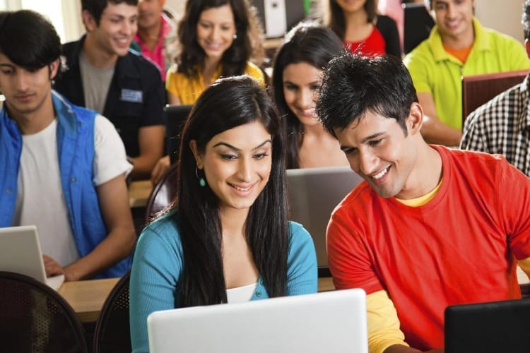 lucknow-university-students-can apply-examination-form-by-online