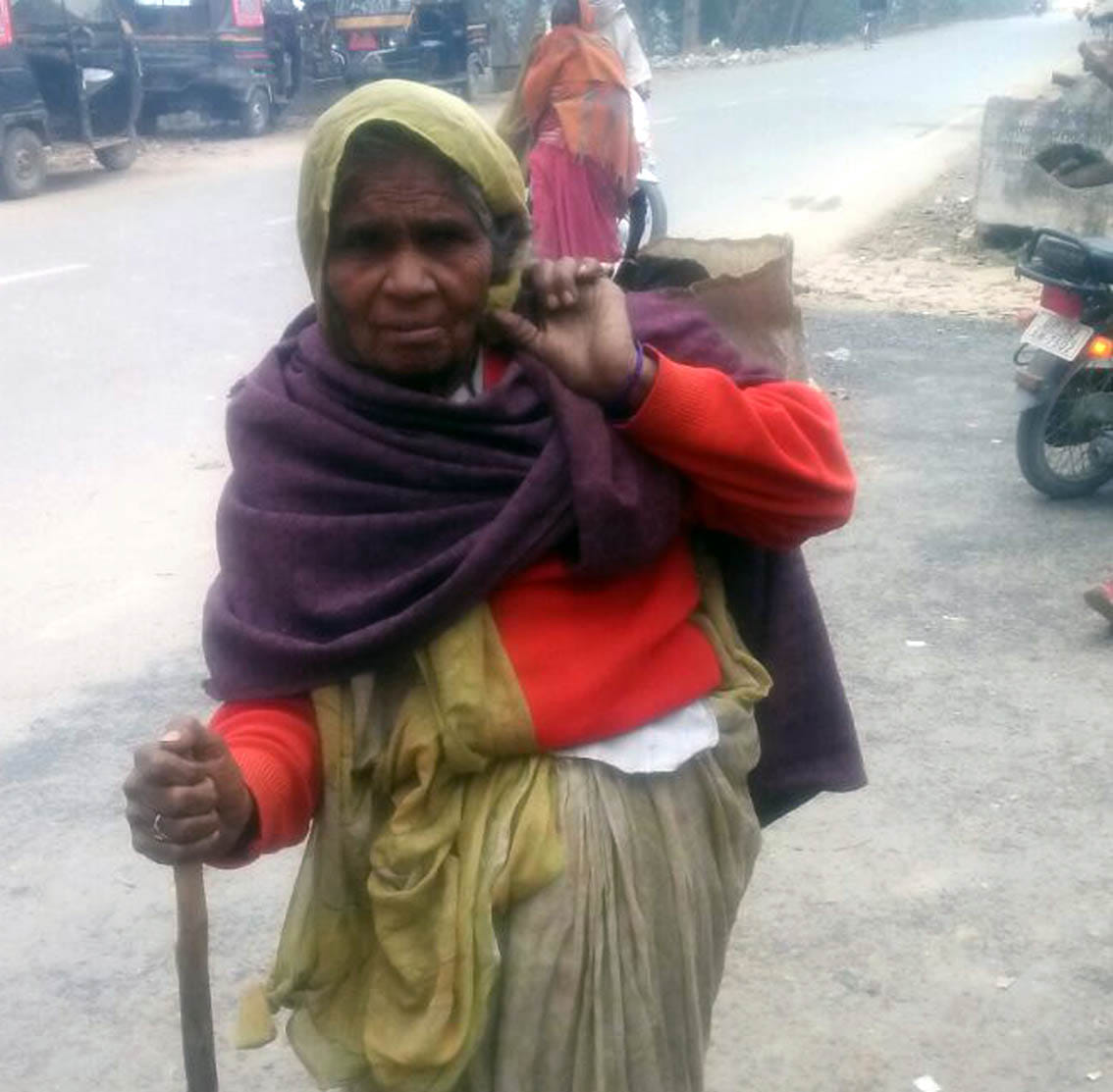 ठंड से दो लोगों की मौत