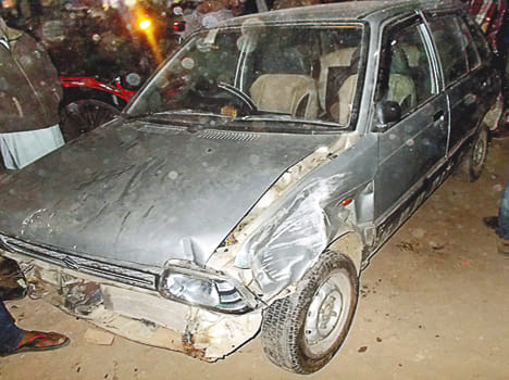 Uncontrollable car stampede, four injured
