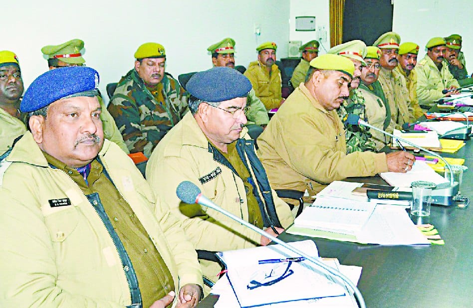 रात्रि गश्त बढ़ाए जाने के एसपी ने दिए निर्देश