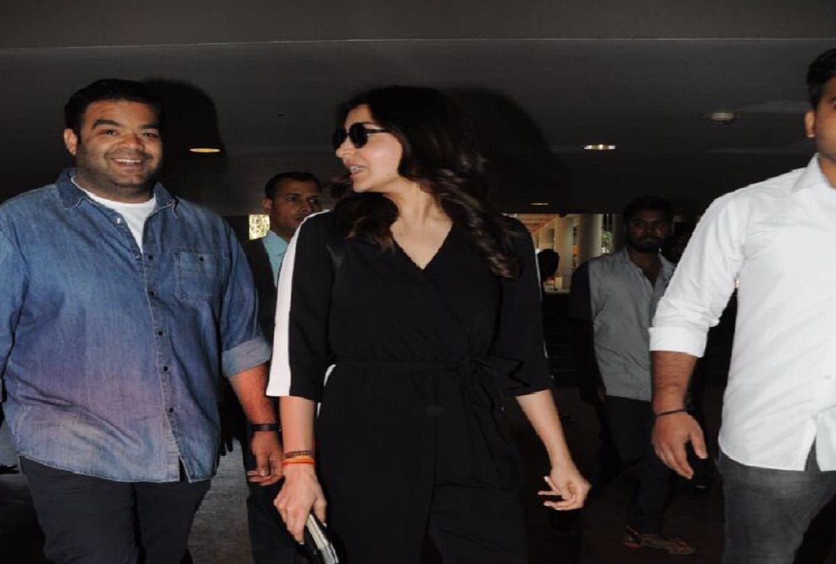 anushka sharma with virat kohli in cape town returns mumbai
