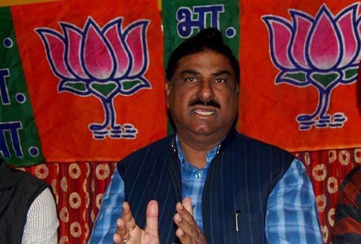 Former Union Minister Ashok Pradhan bungalow seal, action after ignoring the rules