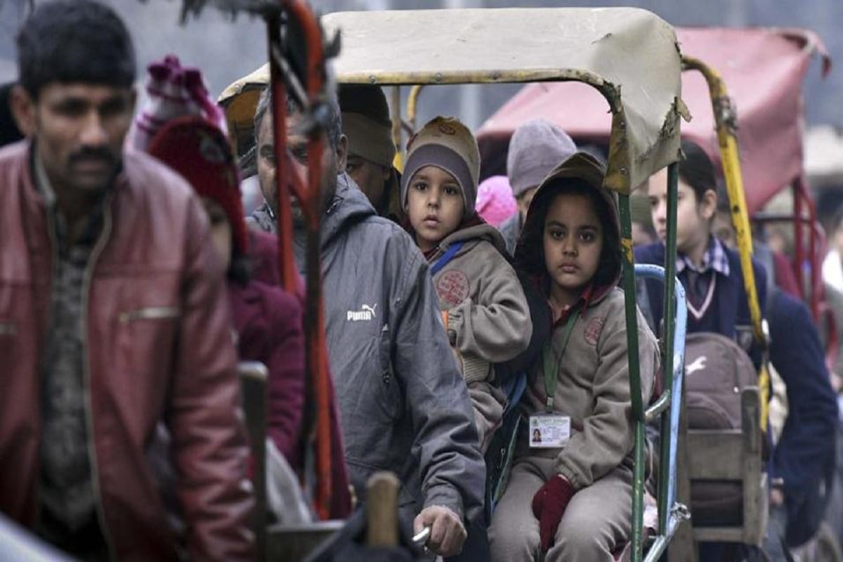 agra school will remain shut for two more days due to cold wave 