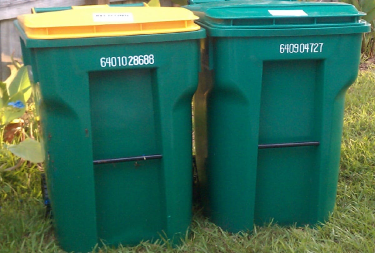 Door-to-door garbage collectors will not pick up garbage from road