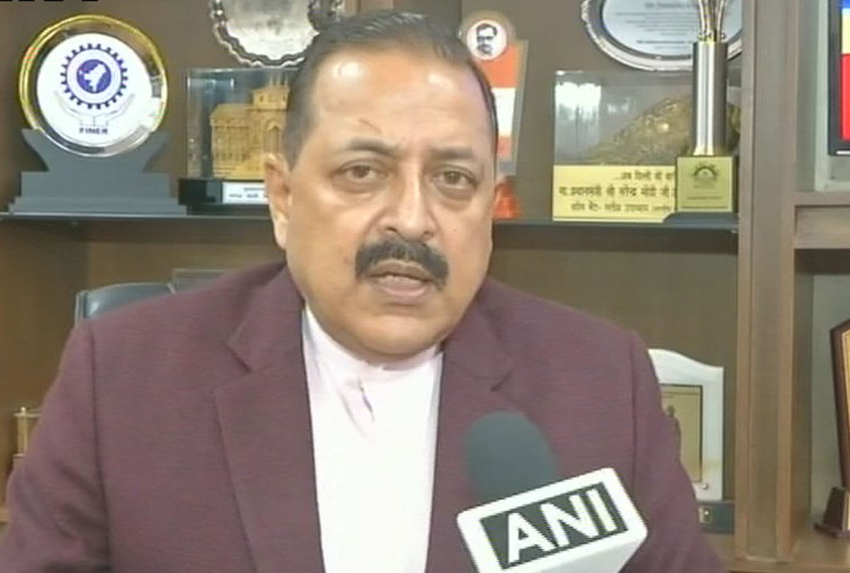 no adhar compulsory to get pention, says central minister jitendra singh