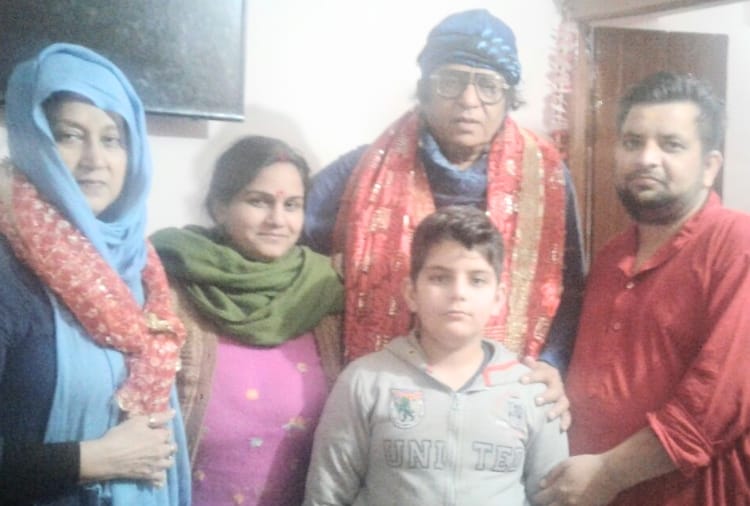 bollywood actor ranjeet visited naina devi at bilaspur