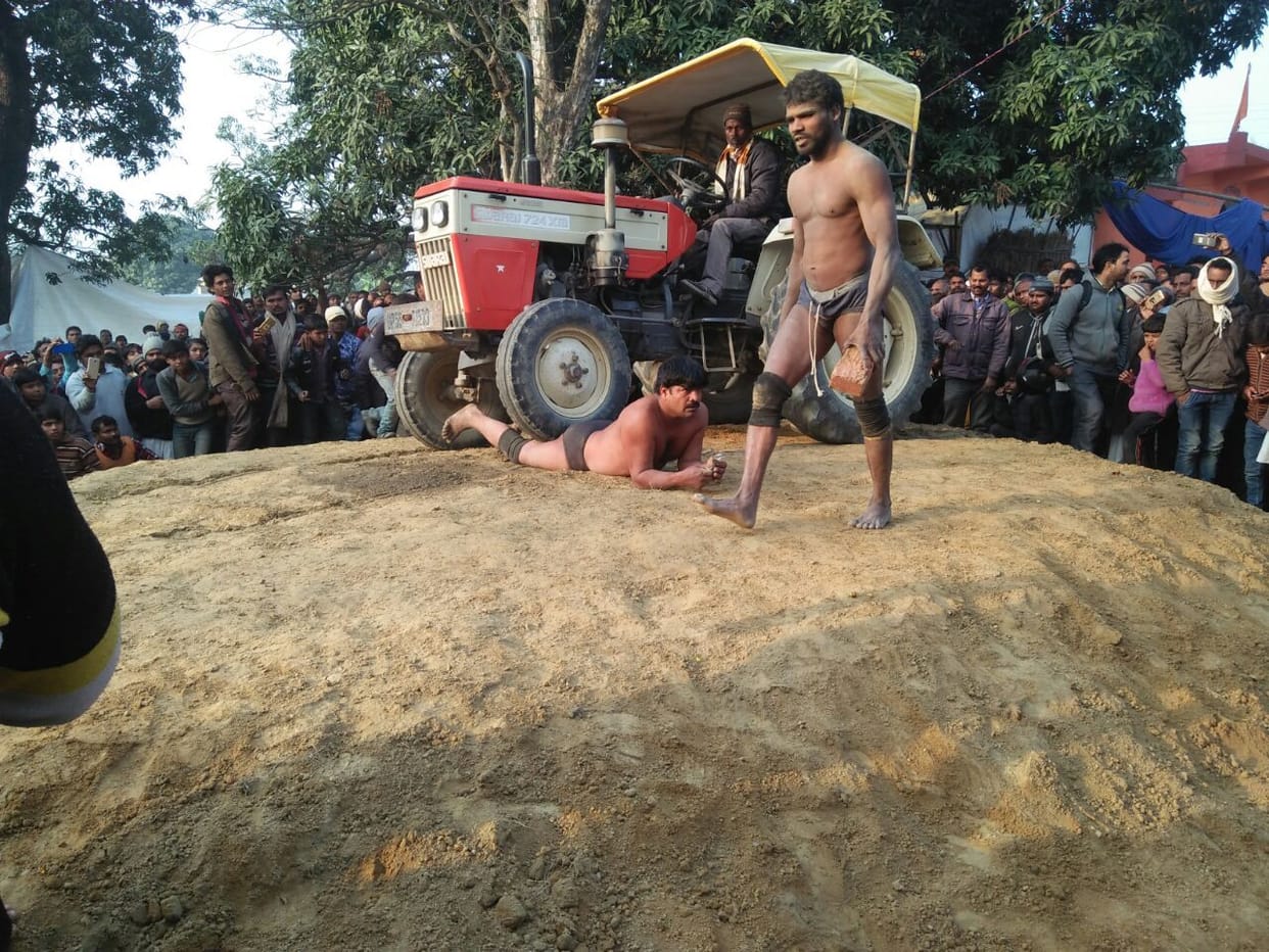 Dev, Sanjay, Rakesh rally mats to rivals