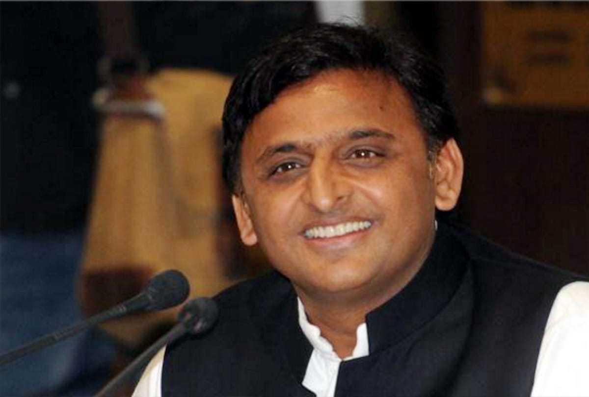 Samajwadi started preparing for Mission 2019 Akhilesh remained silent about Shivpal