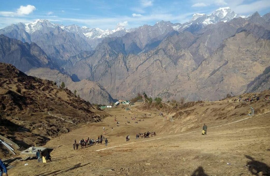 No Snow falls in auli winter games 