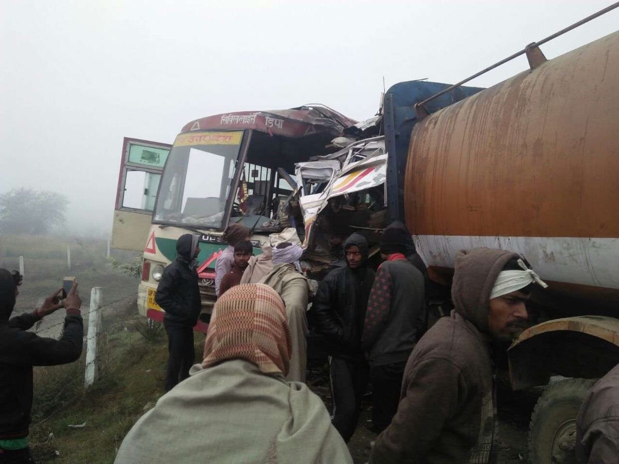 Bus collides with tanker in fog, injured ten