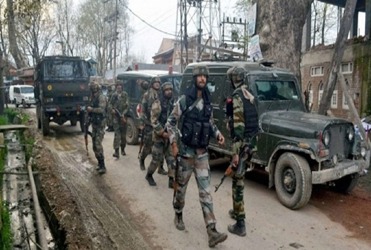 encounter between security forces and militantat at chadora district budgam jammu kashmir
