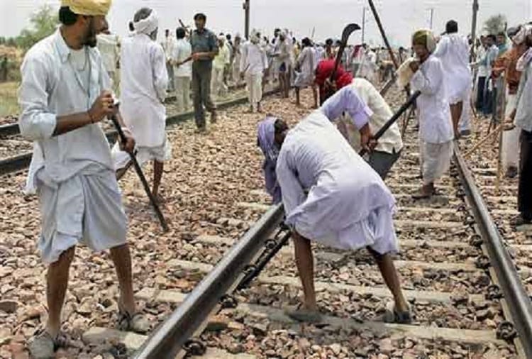 important duties of a Indian citizen and rights and government