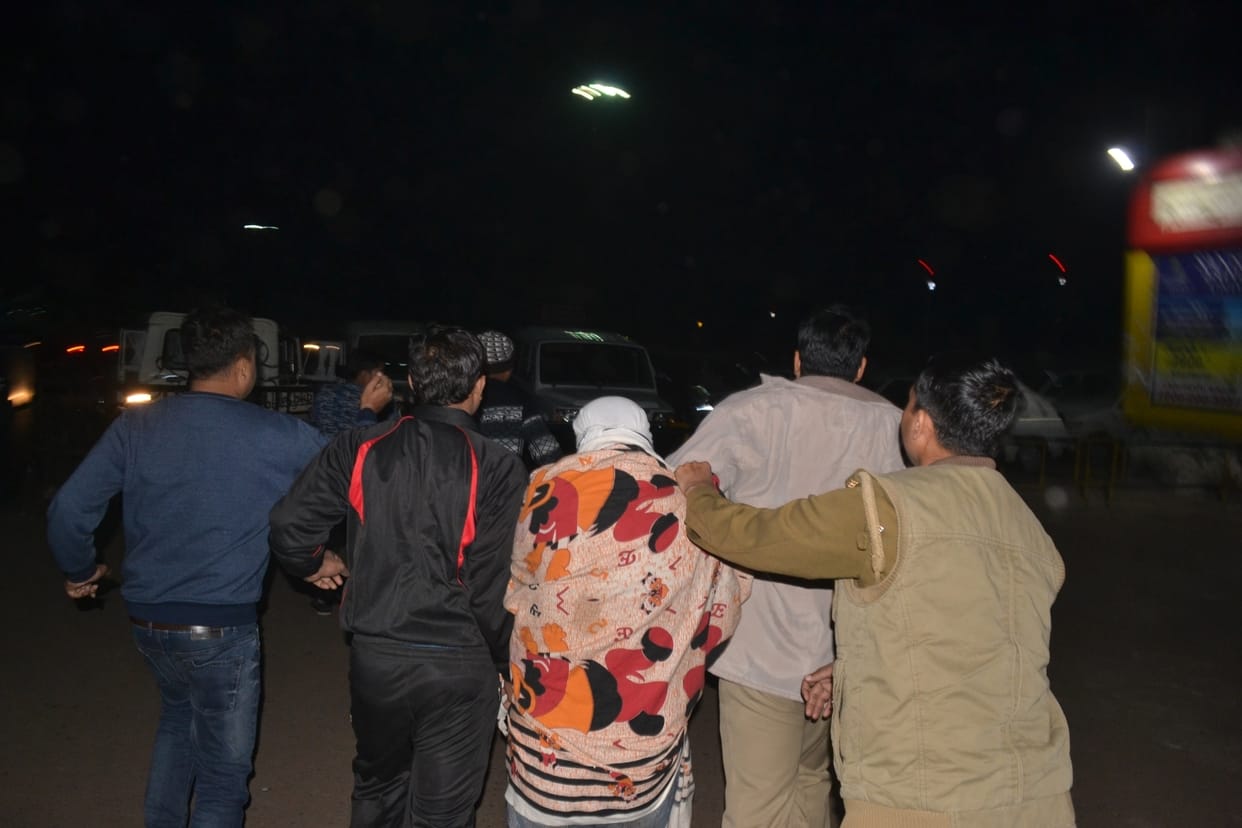काली की गिरफ्तारी के बाद धौलपुर पुलिस शिकोहाबाद  पहुंची
