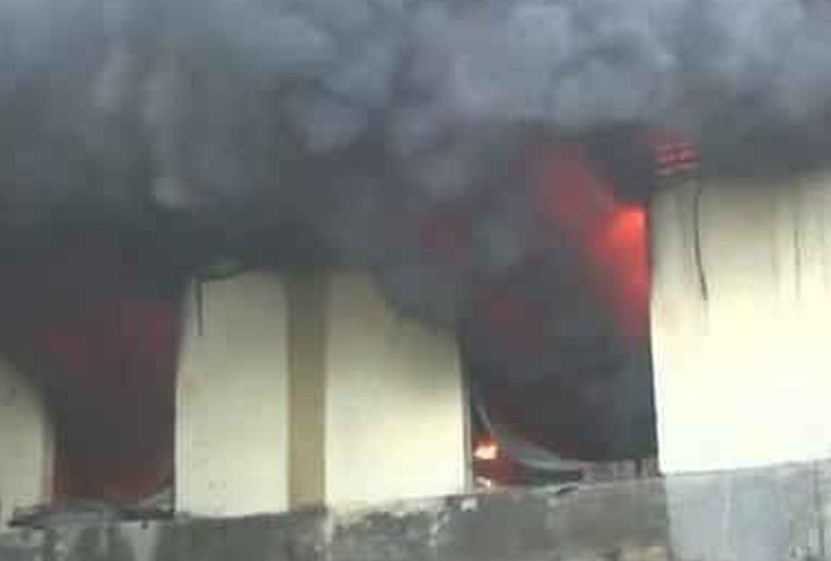 again fire accident in Mumbai now fire breaks out at sessions court