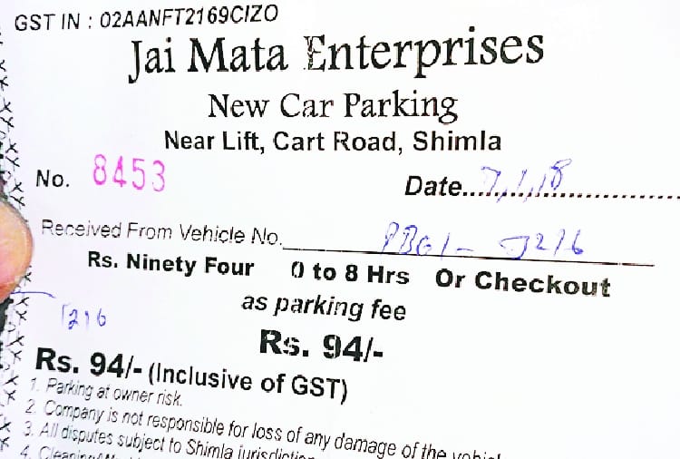 illegal parking charges are recovering for tourist in shimla