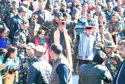 expensive gifts will deposit in himachal chief minister relief fund