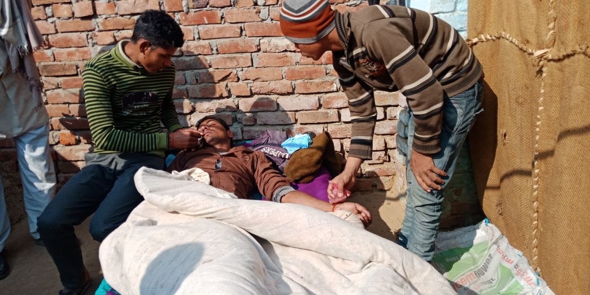 firozabad accident dead person body reached in village