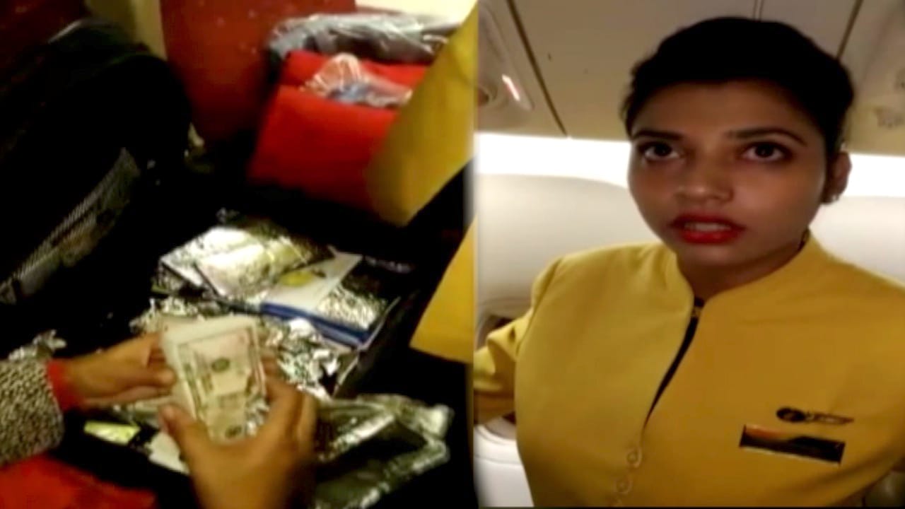 AIR HOSTESS 
