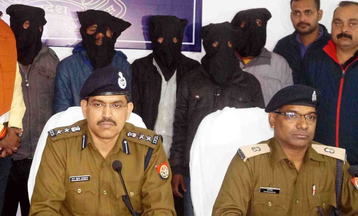 Wanted criminal arrest in varanasi