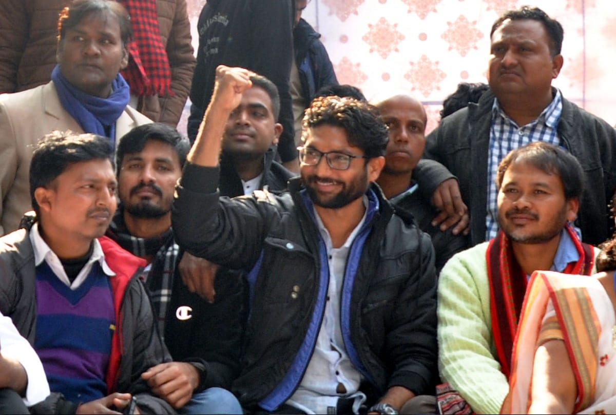 jignesh mevani asked pm modi about the development and the job he was to offer