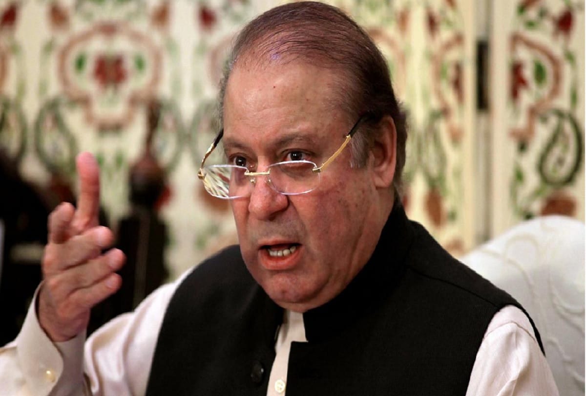 Nawaz sharif attack on pervez musharraf over Case of sedition