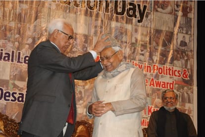 dialogue to solve Kashmir issue: Nitish Kumar