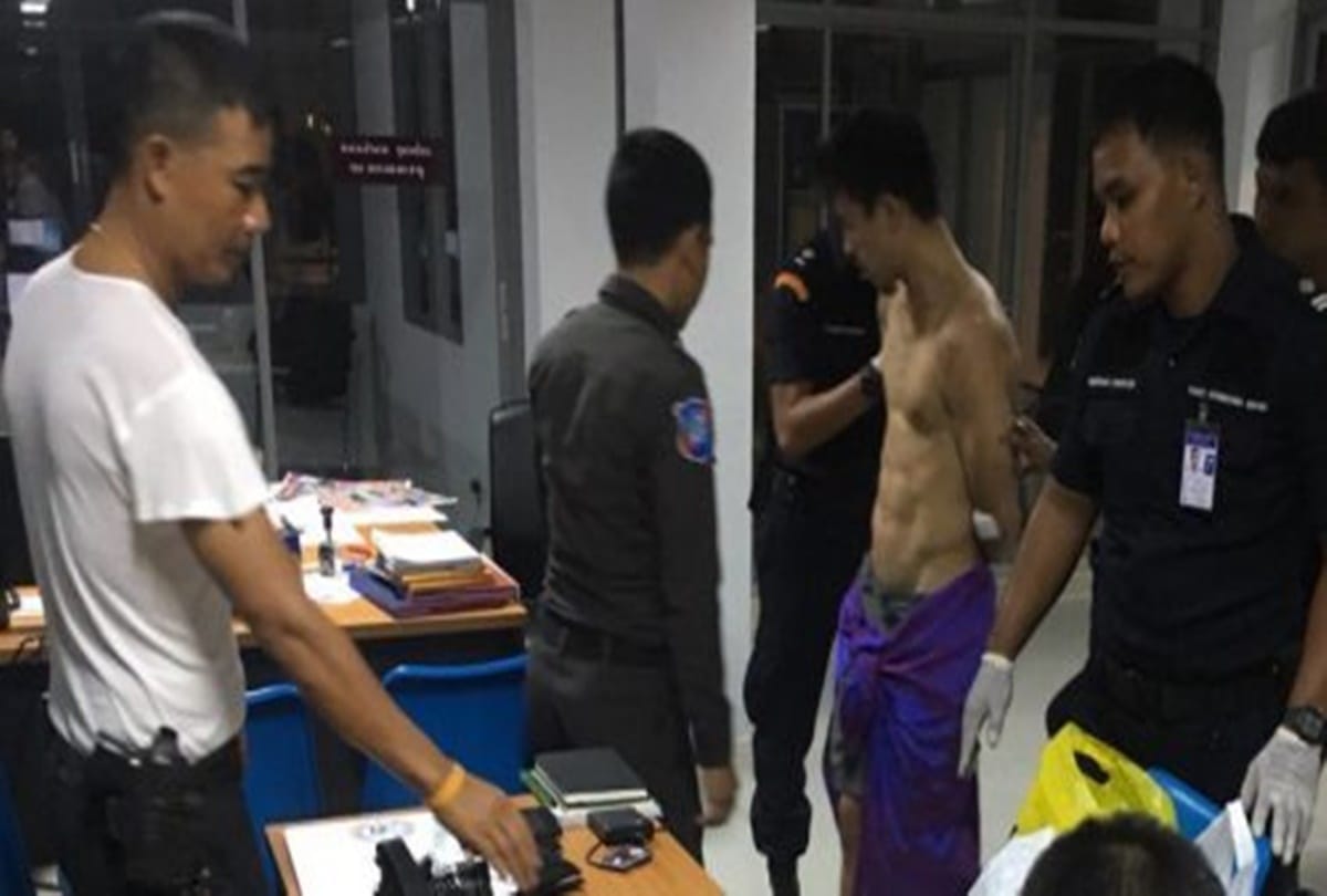 Tourist takes overdose of viagra and wanders naked through Phuket Internationa Airport