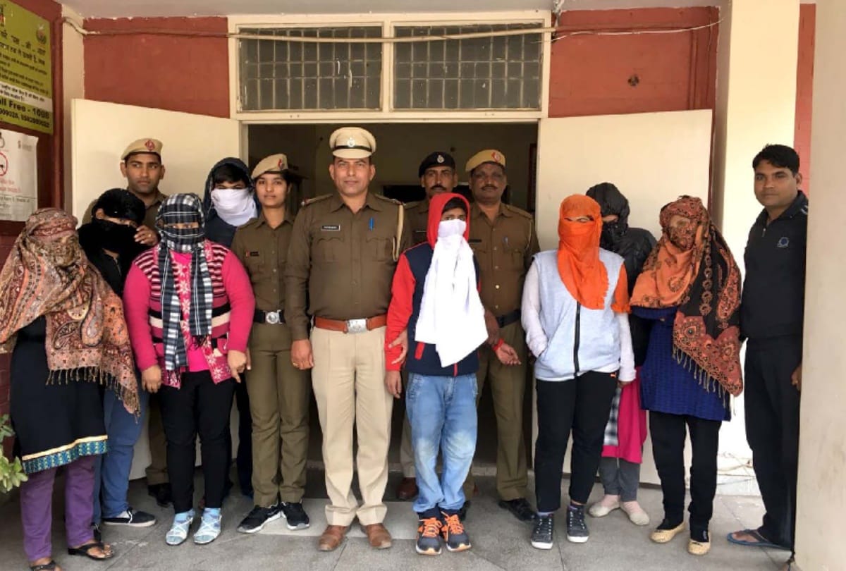 sex racket was found in spa center in gurugram 