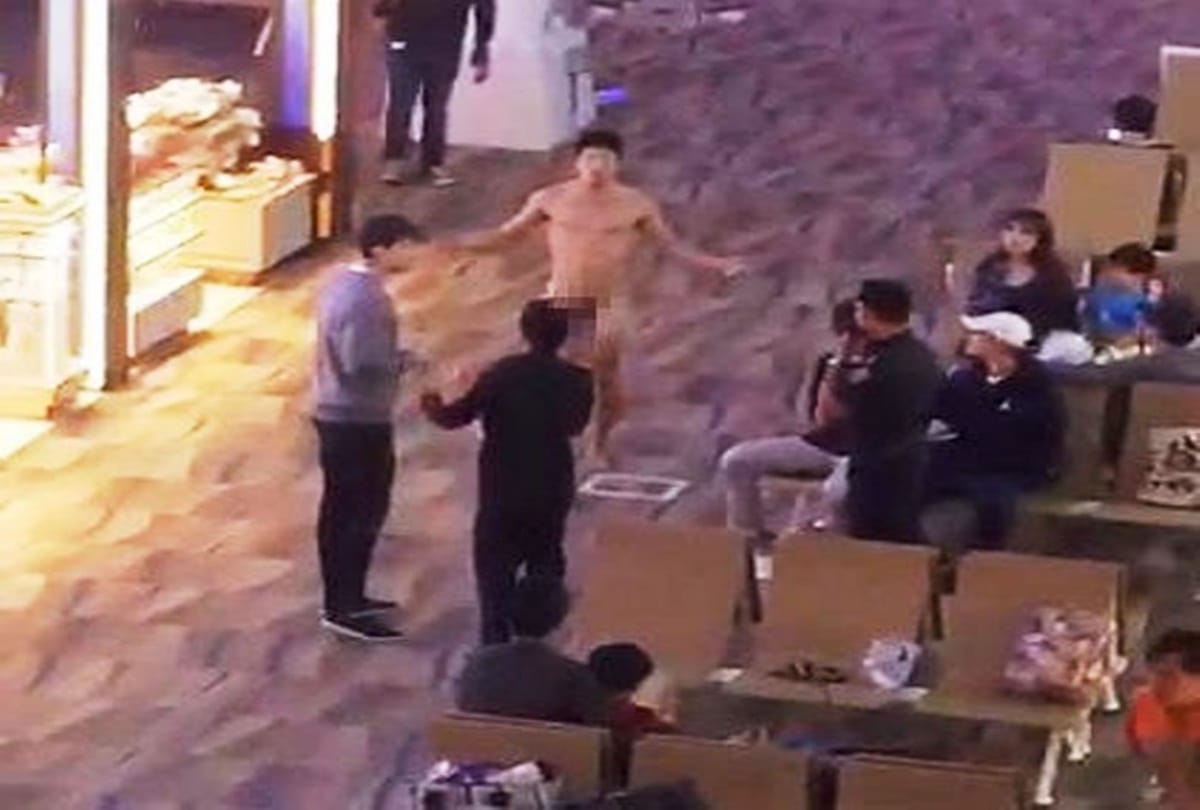 Tourist takes overdose of viagra and wanders naked through Phuket Internationa Airport