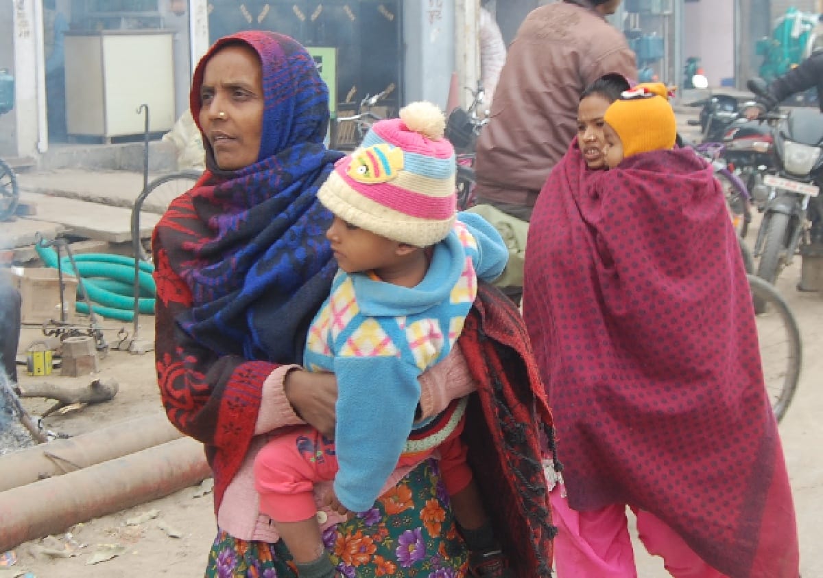 कड़ाके की ठंड से महिला की मौत