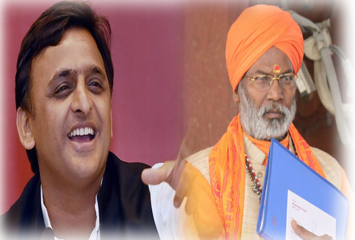 sakshi maharaj statement about akhilesh