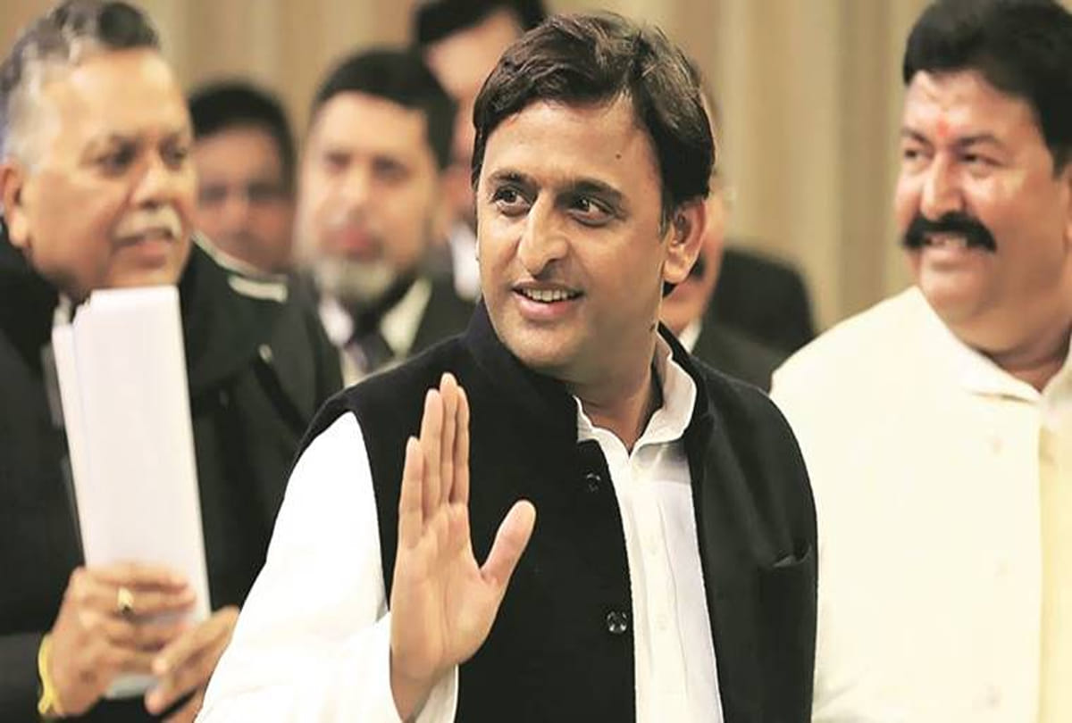 ex mla of bjp and bsp will join the samajwadi party today