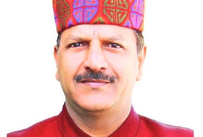 CM Jairam Thakur take side of urban development minister Sarveen Choudhary
